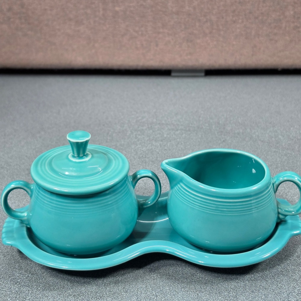 Vintage Fiestaware Sugar and Creamer Set with Tray Ceramic Art Deco USA - Picture 2 of 7